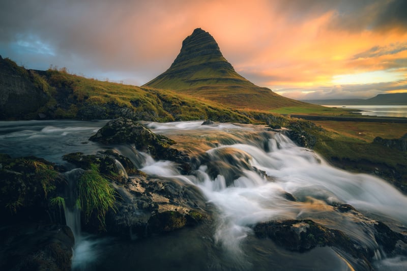 shutterstock_2499173777-min